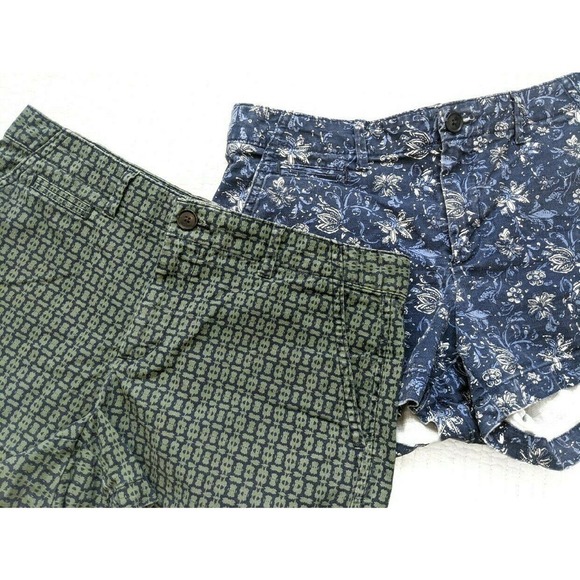 Gap Ladies Size 2 Summer Shorts Bundle 2000's Vintage Styles Preppy 1990's - Picture 3 of 4